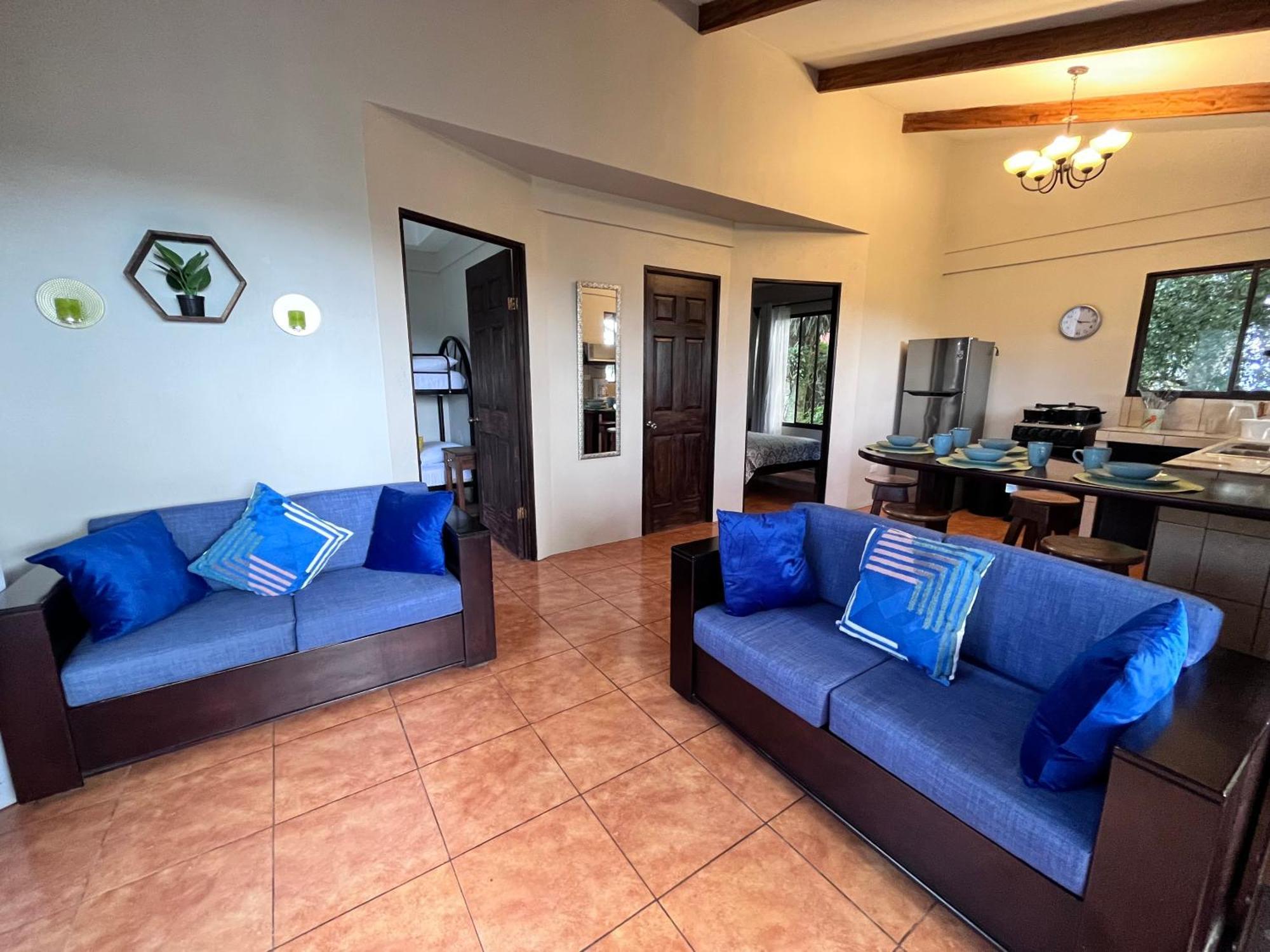 Hotel Villas De La Colina Atenas Extérieur photo
